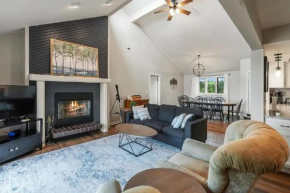 Ozark Lakeview Penthouse 3bed 3bath Condo in Osage Beach Escape